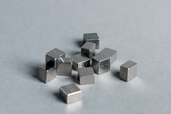 أودنتال PT15 سبيكة النبيلة بيضاء PT15٪ لالبورسلين الأسنان