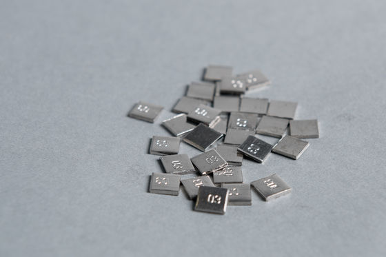 Audental 03 Au54% سبيكة سيراميكية أسنانية نبيلة عالية بيضاء للصناعة للخزف